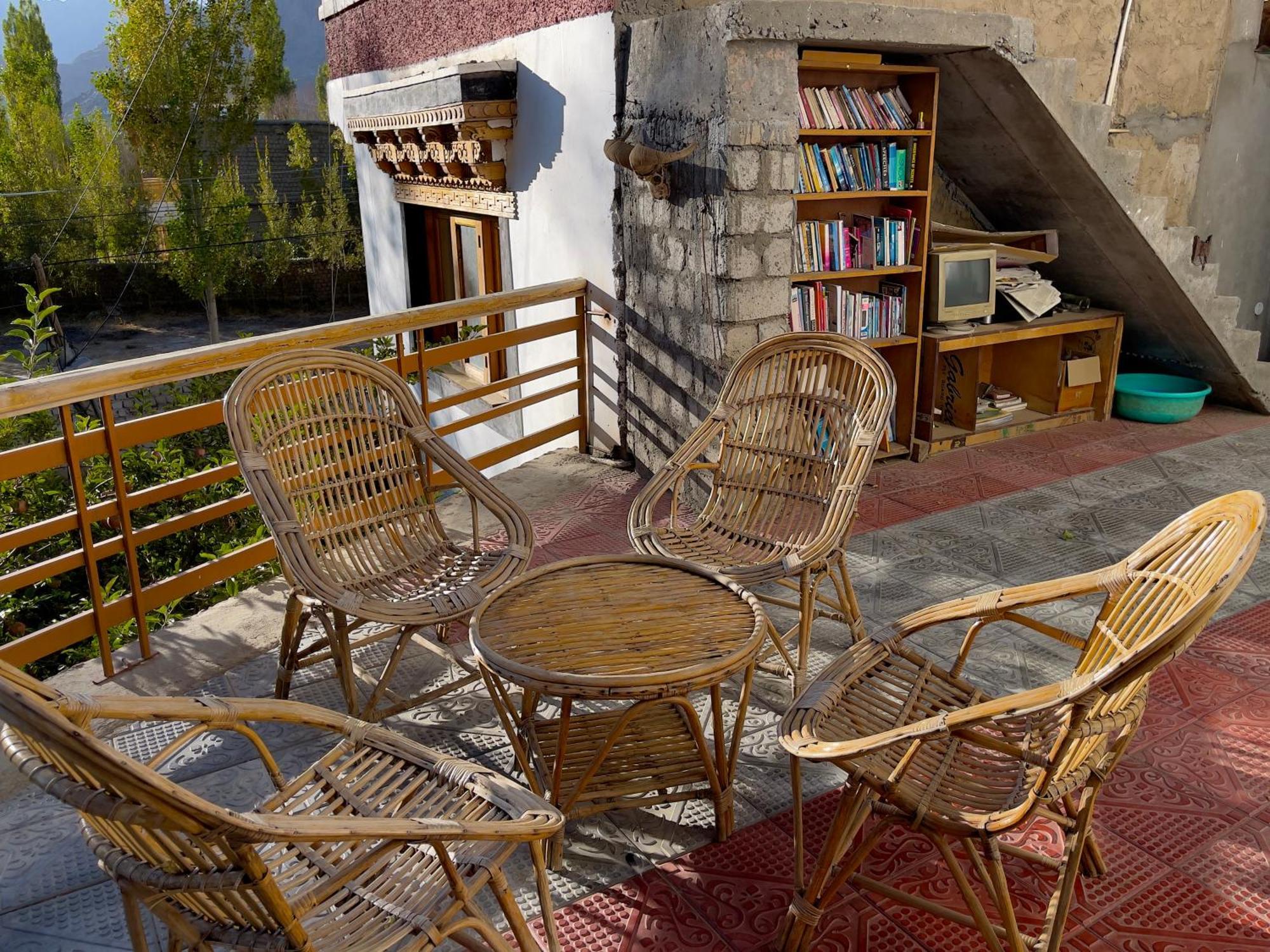 Rock Castle Residency Hotel Leh Kültér fotó